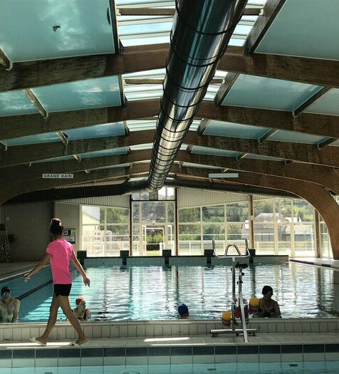 Murat Sportif     La piscine municipale